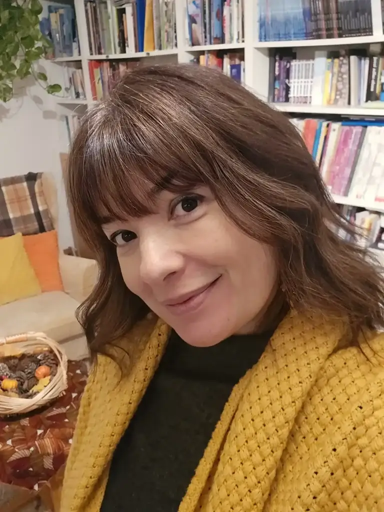 Créatrice de céramiques artisanales