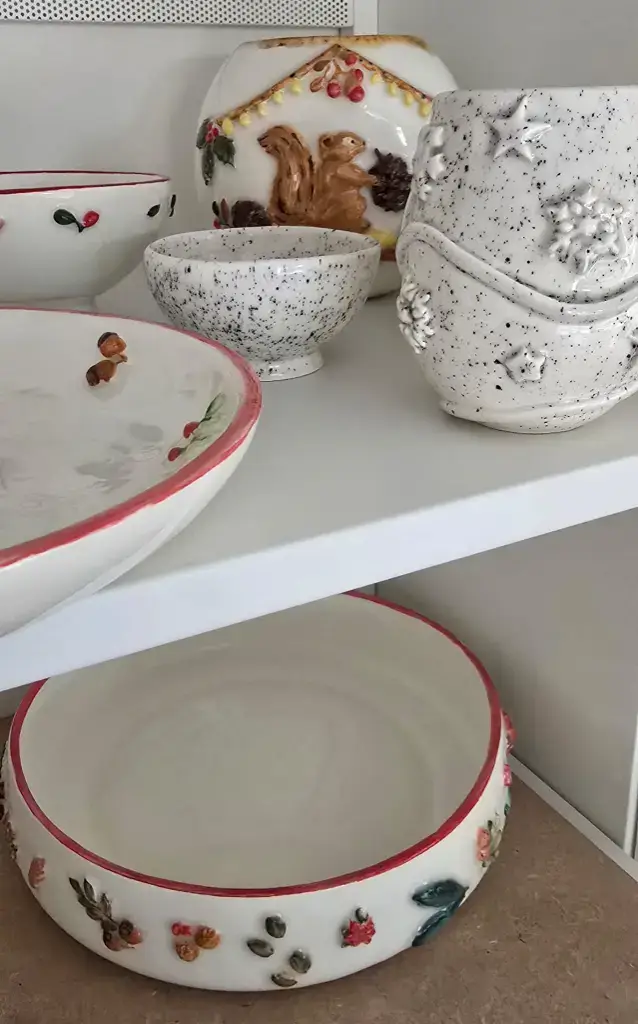 céramiques terminées sous le cerisier